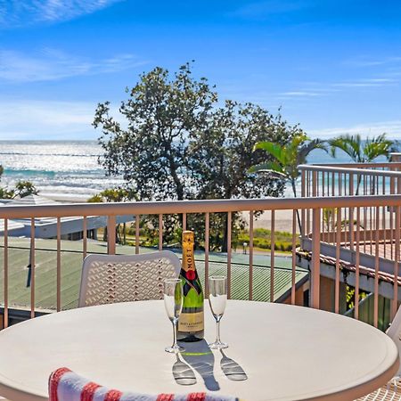 Sanctuary Beach Resort Gold Coast Extérieur photo
