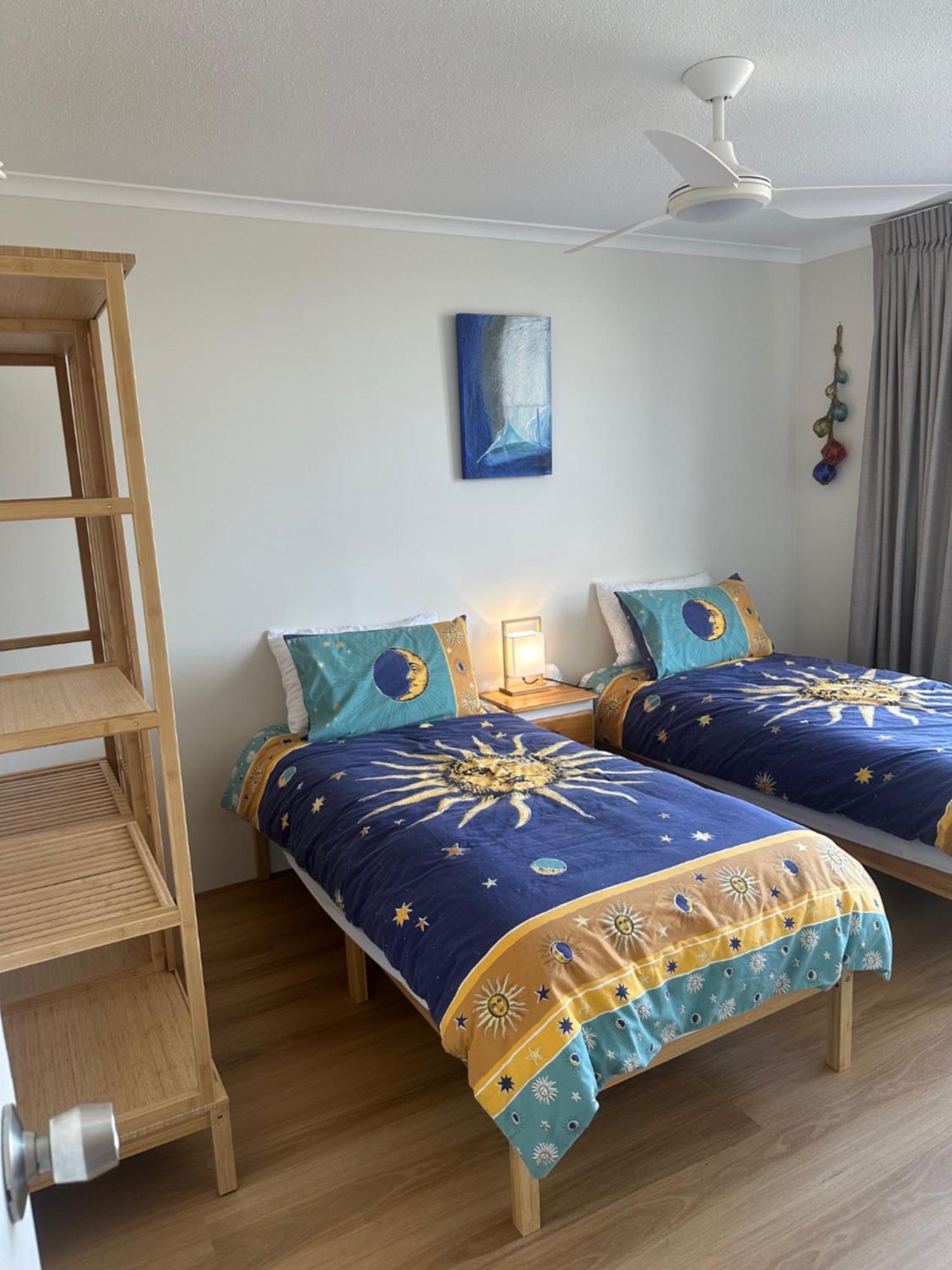 Sanctuary Beach Resort Gold Coast Extérieur photo