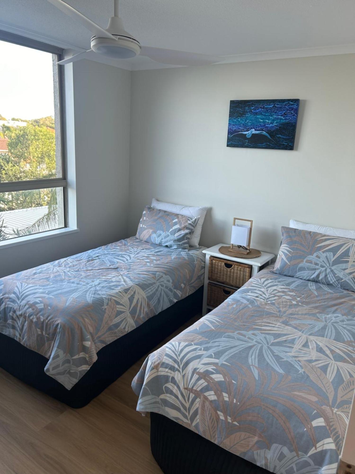 Sanctuary Beach Resort Gold Coast Extérieur photo