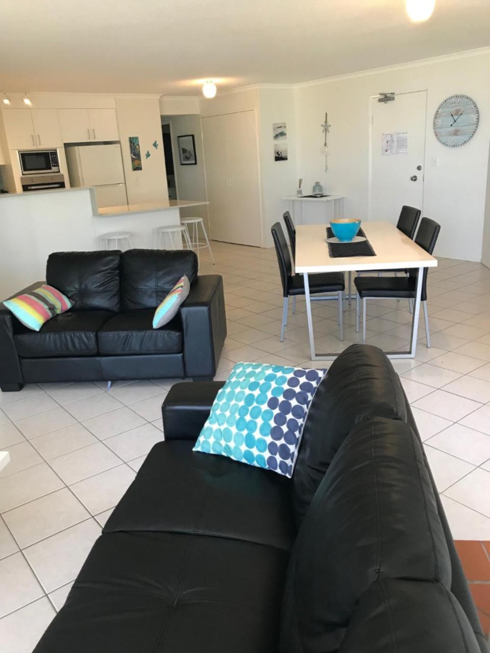 Sanctuary Beach Resort Gold Coast Extérieur photo